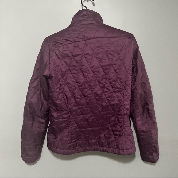 Patagonia lightweight jacket full zip.women’s size M color guinda. - Picture 10 of 12